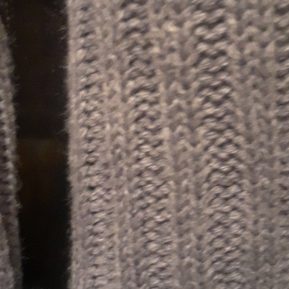 LIGHT WEIGHT SWEATERS CREW NECK LINE - Picture 7 of 9